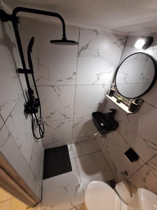 Queen Suites 60M2 Selanik Dış mekan fotoğraf